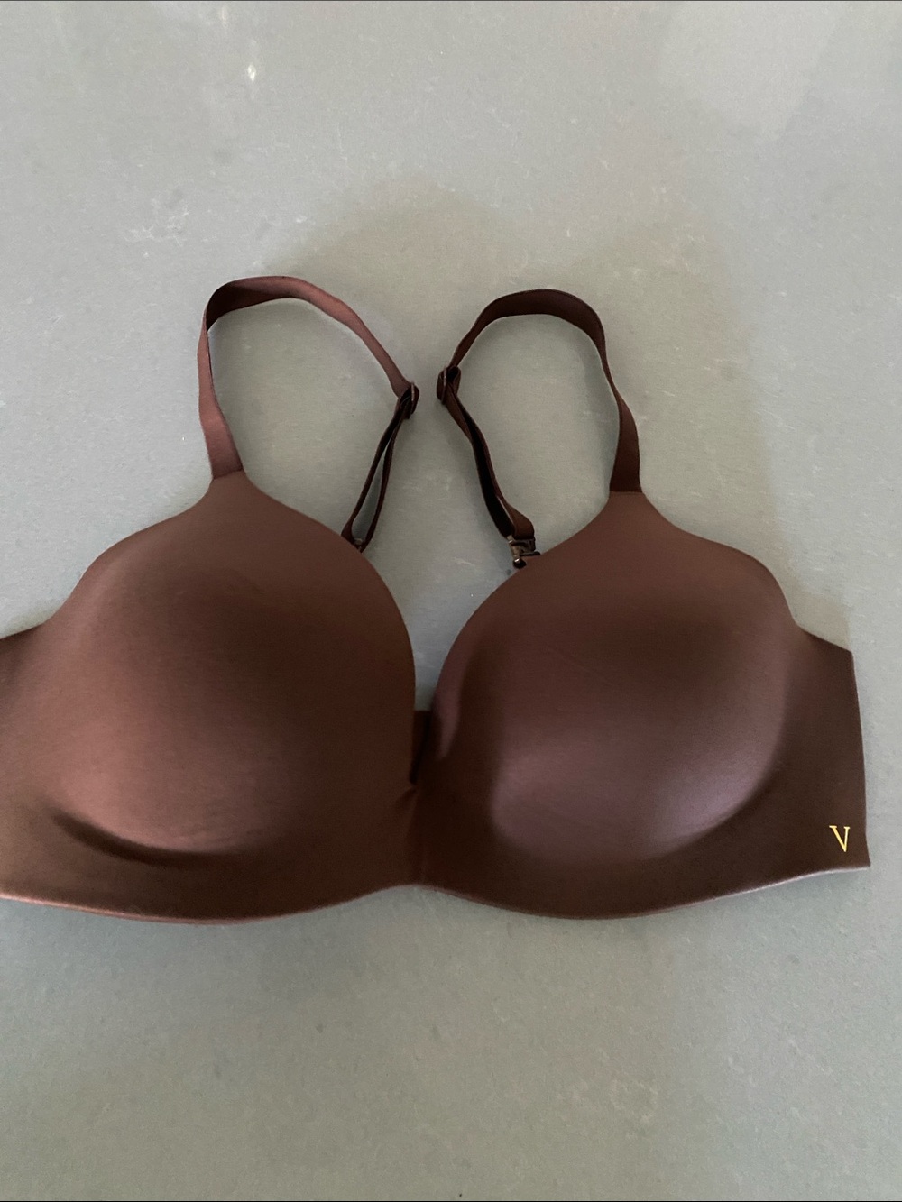 VS Body By Victoria T-Shirt Bra Chocolate NWOT Bloggers Minimal Padding Wireless